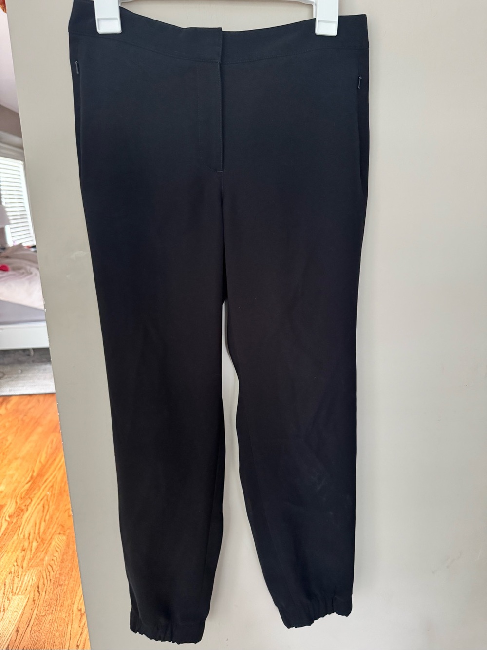 Theory Tailored Jogger Pants